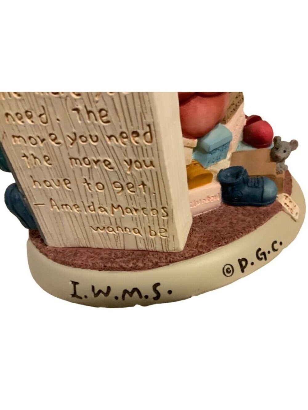 Need A Lotta Shoes Collectible Figurine Aingle Berry 1999 - Picture 8 of 11